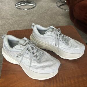 HOKA Bondi 8 - Women’s Size 9.5